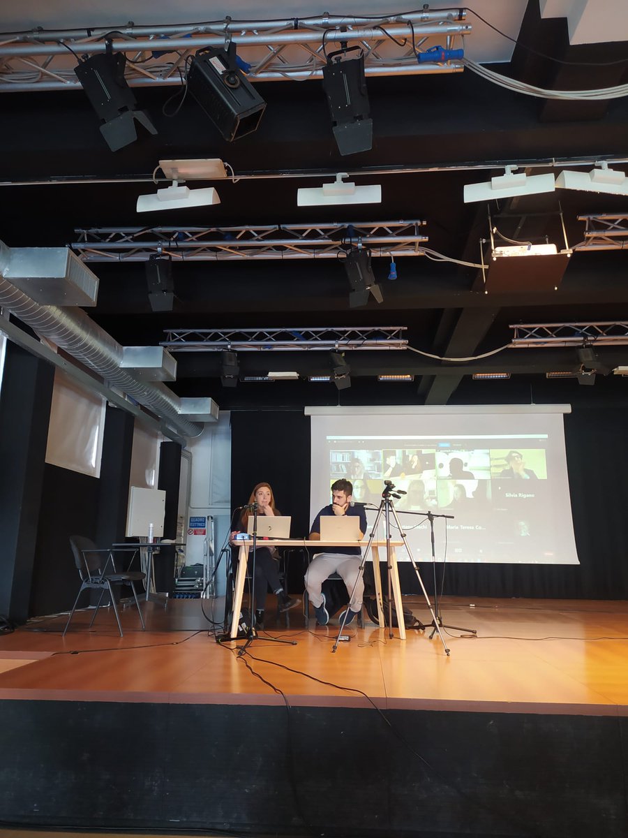 Oggi a lezione del dottorato <a href="/AdaptHigherEd/">AdaptPHD</a> si discute la tesi di <a href="/PiccariValeria/">Valeria Piccari</a> dal titolo "Il welfare sanitario nel settore della metalmeccanico".