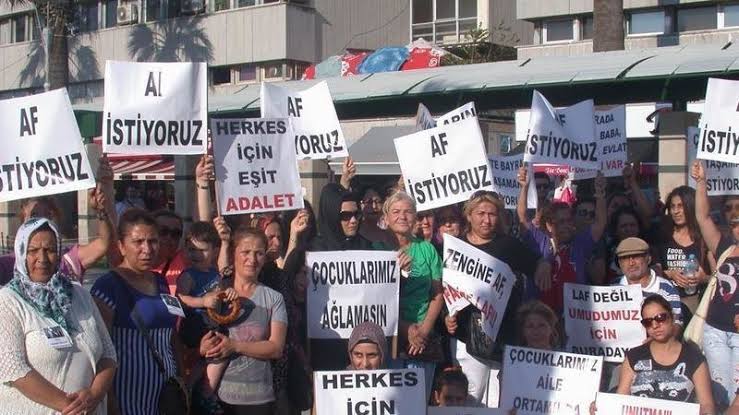 <a href="/eczozgurozel/">Özgür Özel</a> MilyonlaraAF SözünüzVar