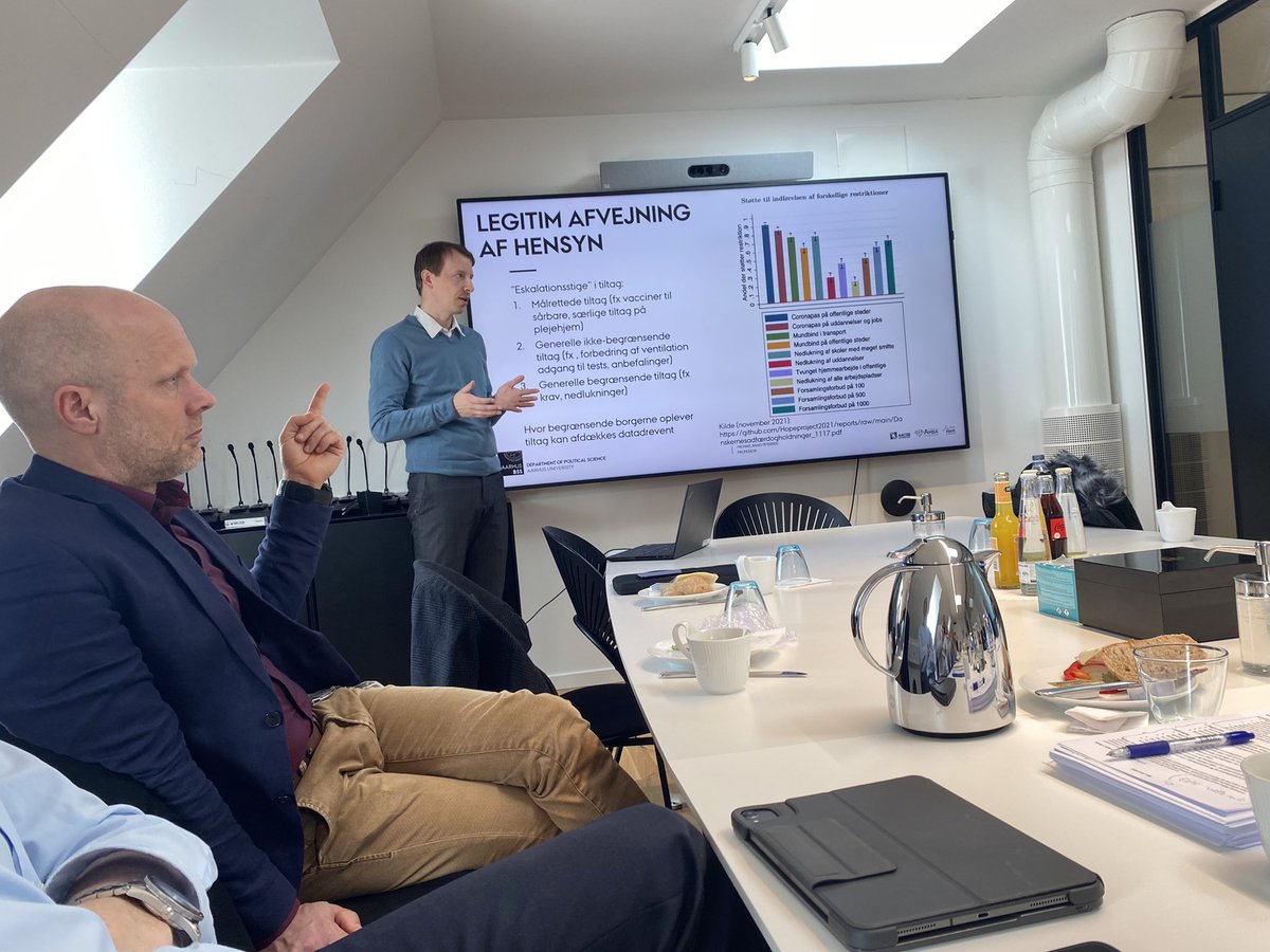 Magnus Heunicke (@heunicke) on Twitter photo Jeg har inviteret <a href="/M_B_Petersen/">Michael Bang Petersen</a> til at gennemgå epidemiloven set i et adfærdsperspektiv for partierne og styrelser. Hans <a href="/HopeProject_dk/">HOPE - How Democracies Cope with COVID19</a> danner en enestående grundigt viden om befolkning og demokrati ift opbakning, transparens og legitimitet under en krise. Vigtigt at lære af Jeg har inviteret <a href="/M_B_Petersen/">Michael Bang Petersen</a> til at gennemgå epidemiloven set i et adfærdsperspektiv for partierne og styrelser. Hans <a href="/HopeProject_dk/">HOPE - How Democracies Cope with COVID19</a> danner en enestående grundigt viden om befolkning og demokrati ift opbakning, transparens og legitimitet under en krise. Vigtigt at lære af