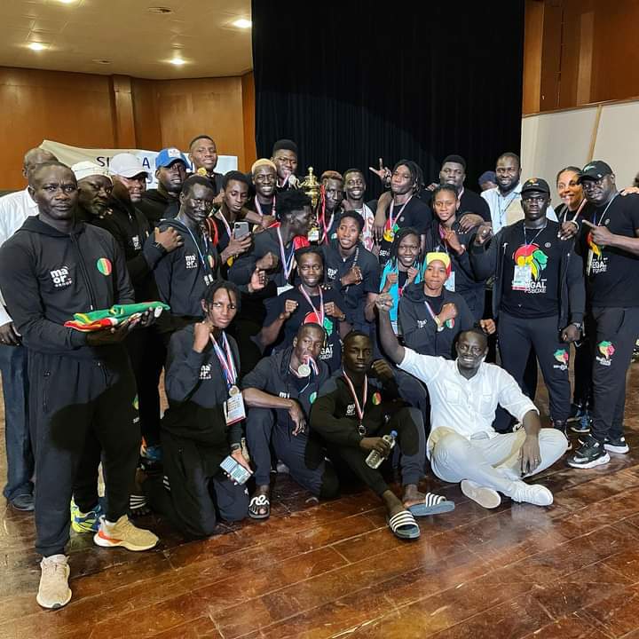AbdoulAzizBane's tweet photo. Fin du championnat de la Zone 2!
Bilan de la compétition, le Senegal remporte :
*11 médailles d’Or
* 4 médailles d’argent
* 2 médailles de bronze
Et par dessus tout, Le trophée de la meilleure équipe de la compétition ! #teamsenegal #boxeisback #africanchampionship https://t.co/x4AThZN1D4