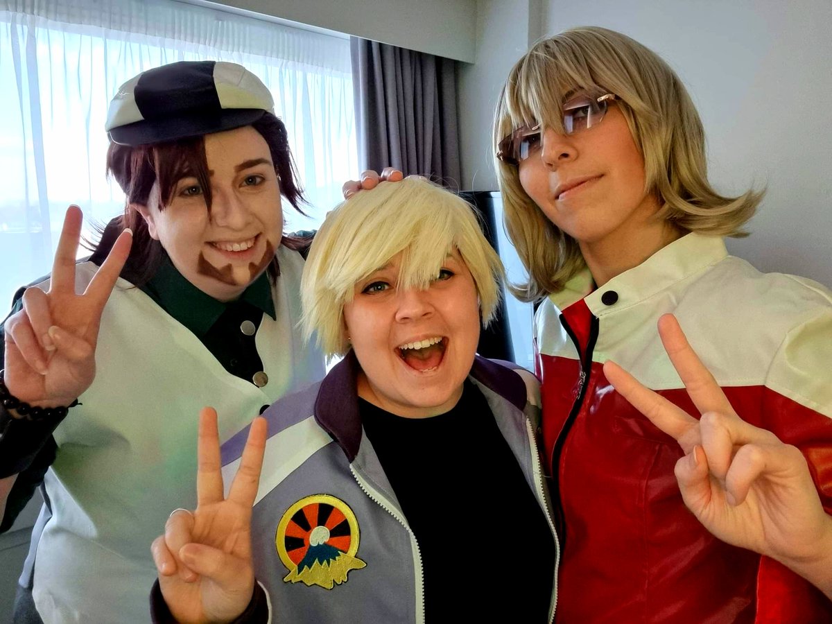 NinxyMinx's tweet photo. Happy New Taibani Season day!!! Thank you to my Hero Senpais #KotetsuTKaburagi & #BarnabyBrooksJr for reminding me heroes don't have to stay in the background.🐰❤🐯⭐
#tigerbunny #タイバニ #タイバニコスプレ #タイバニ2 #tigerandbunny2 #IvanKarelin #tigerandbunny #OrigamiCyclone https://t.co/zAgMmZxGDS