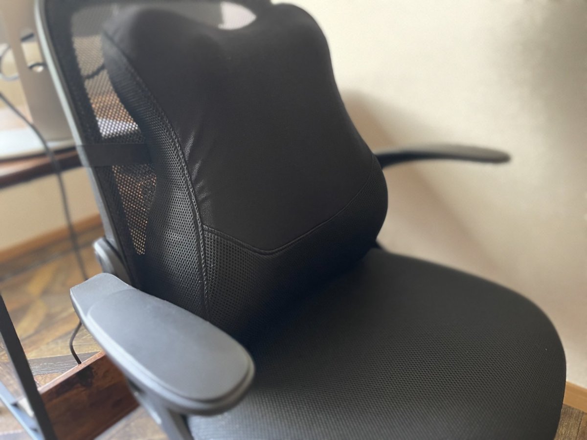 travelworkaster's tweet photo. 背中を支えてもらうべく、Amazonで購入した #IKSTAR の低反発クッションをレビュー！
KERDOMの椅子との相性はいかに…？在宅ワークの味方となるのか…？

https://t.co/hEL71yNih0 https://t.co/Nnwm0TKt2a