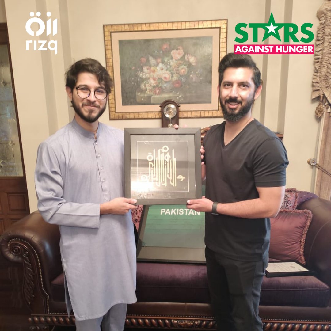 rizqorg's tweet photo. For our #starsagainsthunger campaign, @realshoaibmalik donated his CWC'19 Jersey for auction which was bought by Mr Shehryar Ansari to support the mission of Rizq. 
@StopWarStartTen @aisamhqureshi https://t.co/9jyaazUC0n