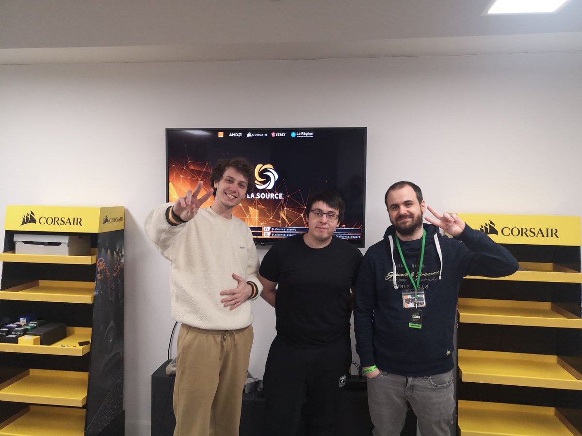 [#ZLAN2022]
Jour J !
A tous les Fans du #FCCLAIR nous vous appelons.
Pendant 3 jours Viewing party et soutien total à notre team de l'année. 
Venez les acclamez chaque soir et fêtez leur victoire à leur retour dans nos locaux 😍
<a href="/KennyStream/">⚡ KENNY.</a> <a href="/nujatv/">Nuja</a> <a href="/HqrdestzoR/">Hqrdest</a>
#ICIPOURLAWIN