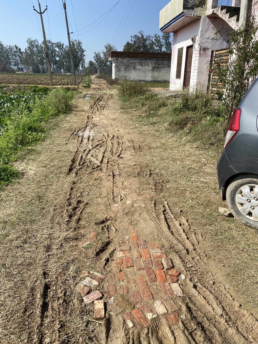 ikarandhiman's tweet photo. Sir, I hv requested many times for road const. on twitter and also sent letter Municipal committee Sadhaura but no response or no action is taken. Don’t knw what do in case where no one is responding to u.If anyone listening please take action.🙏 @cmohry @mlkhattar @Dchautala https://t.co/BSkz6W5DTh