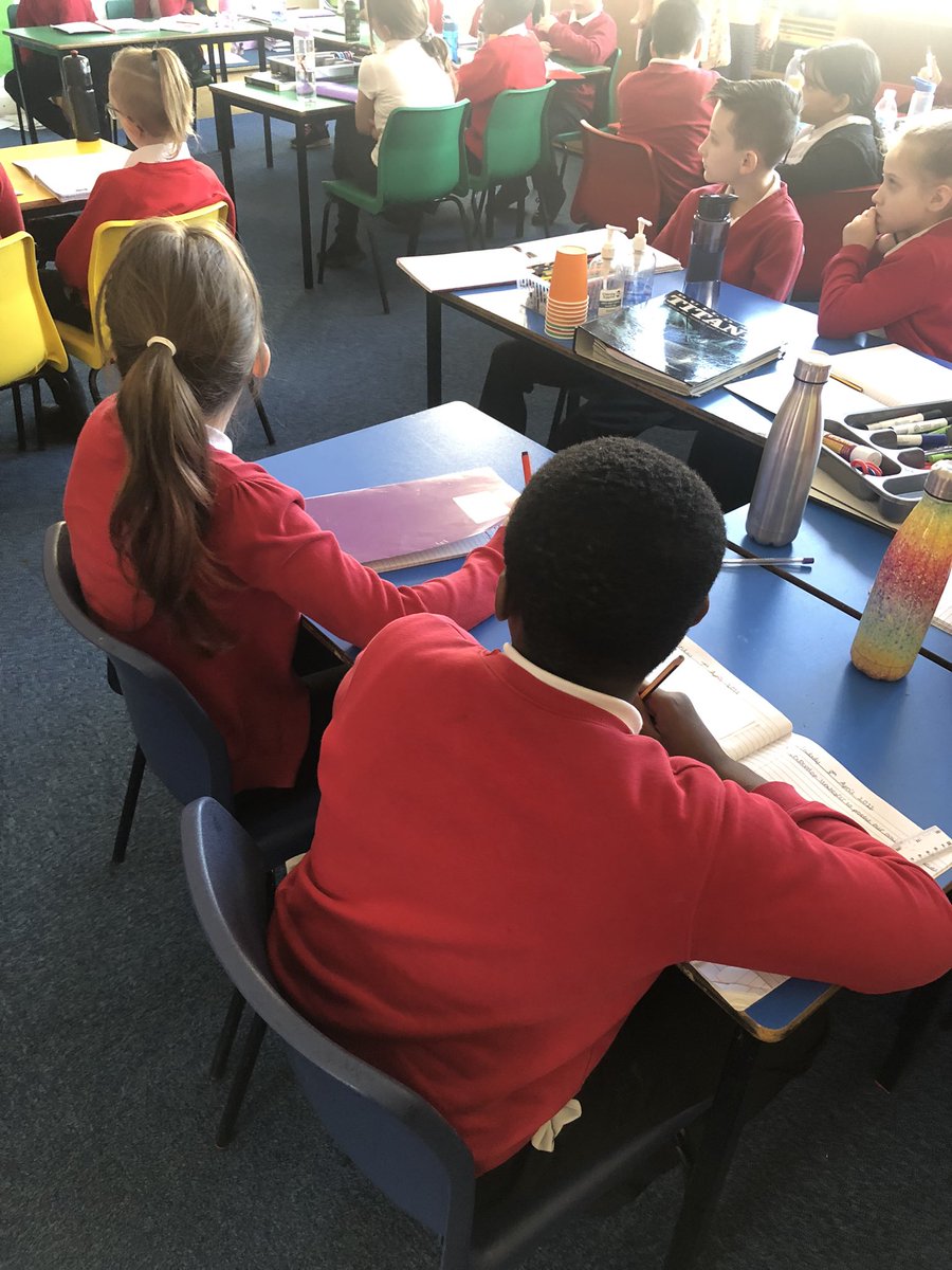 RoddisMiss's tweet photo. It is important to keep talking about staying safe online in 5R! @UplandsManor https://t.co/lvv3x0hmfn