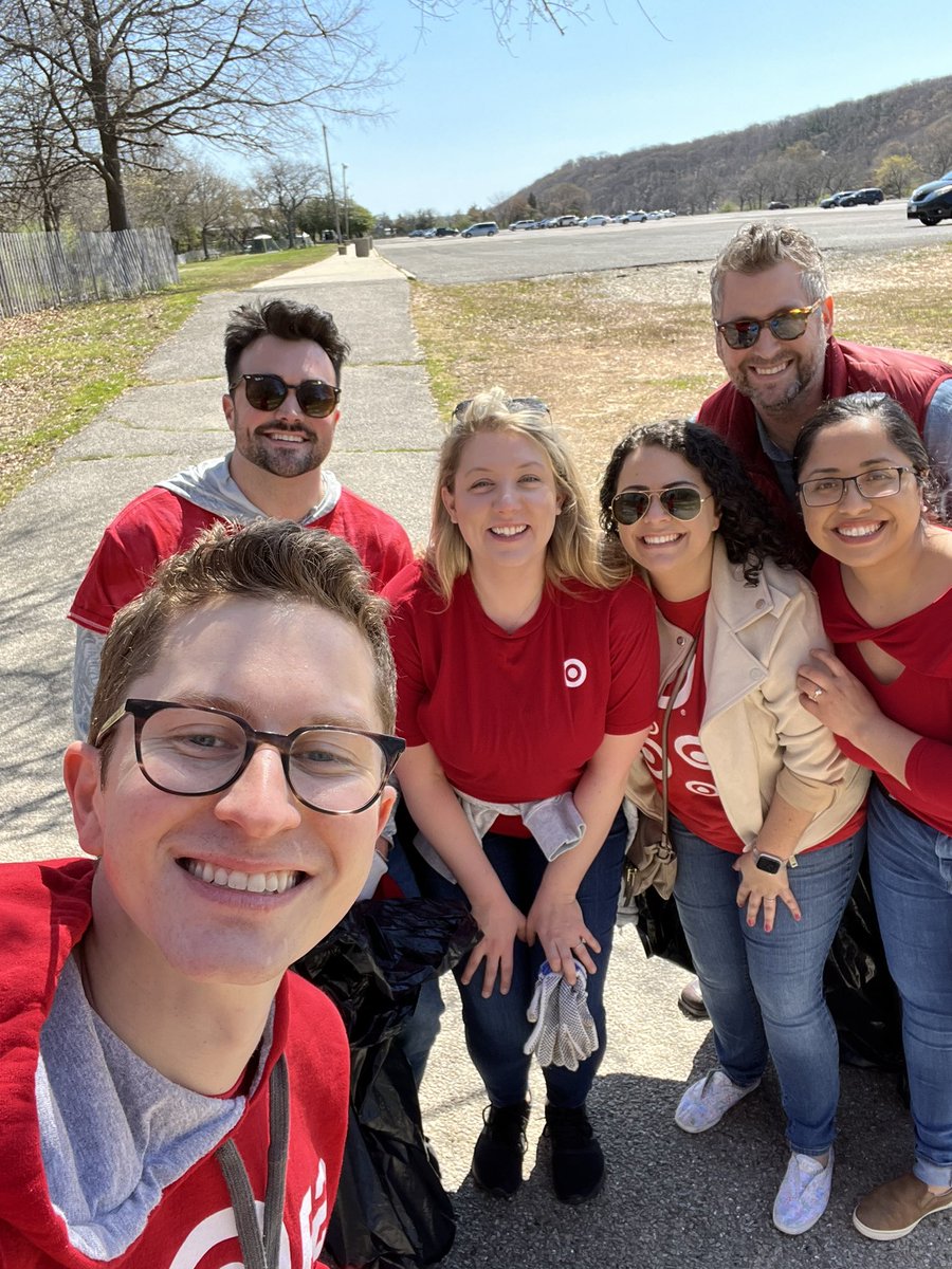 Jesse (@jesse_ner) on Twitter photo Great Earth Day cleaning up Sunken Meadow Park with the PM, 424, and 455 crew! Thank you <a href="/CamilleGroark/">Camille Groark</a> & @JennyTGT for coordinating! ππβοΈ Great Earth Day cleaning up Sunken Meadow Park with the PM, 424, and 455 crew! Thank you <a href="/CamilleGroark/">Camille Groark</a> & @JennyTGT for coordinating! ππβοΈ