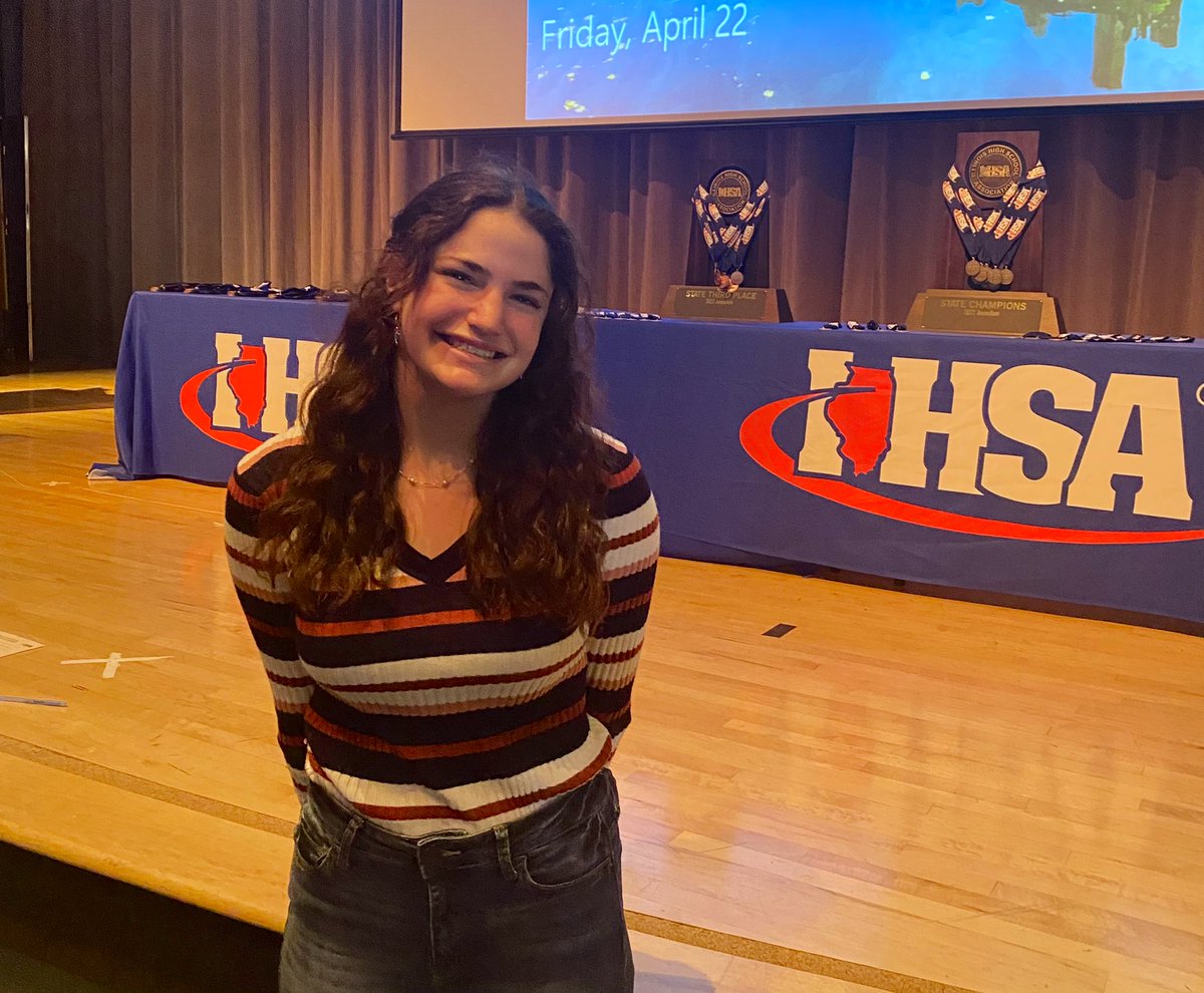 HUGE Congratulations to Kate Brody for placing 3rd at the <a href="/IHSA_IL/">Illinois High School Association #IHSA</a> State Journalism Competition today, in advertising. We are so proud of your creativity and for representing <a href="/YorkD205/">York High School</a> . Way to go! <a href="/BourkeEDU/">Matt Bourke</a> <a href="/Yorkactivities/">York High School Activities</a> <a href="/shahebags/">Shahe Bagdasarian</a> <a href="/ajroub/">(((AdamRoubitchek)))</a>