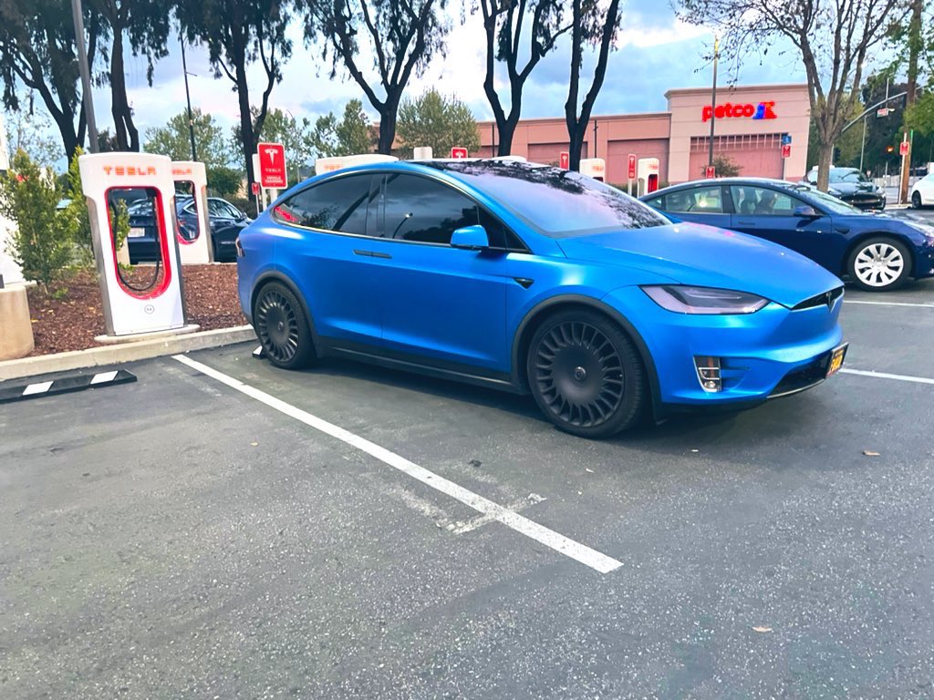 Tesla Owners Silicon Valley tweet media