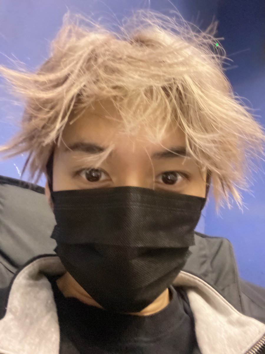 lwtskzthinker's tweet photo. lee know and his only hyung 🤍 https://t.co/ueC3tlHqQd
