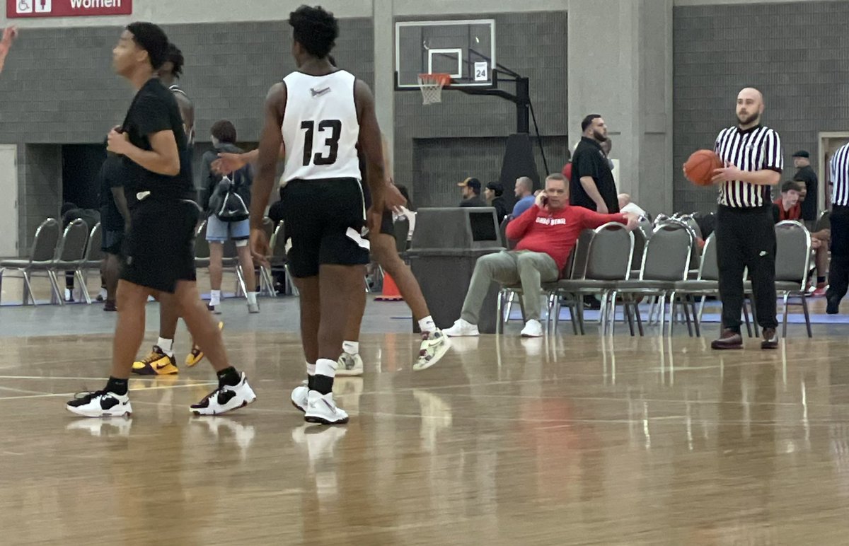 Ohio Buckets tweet media