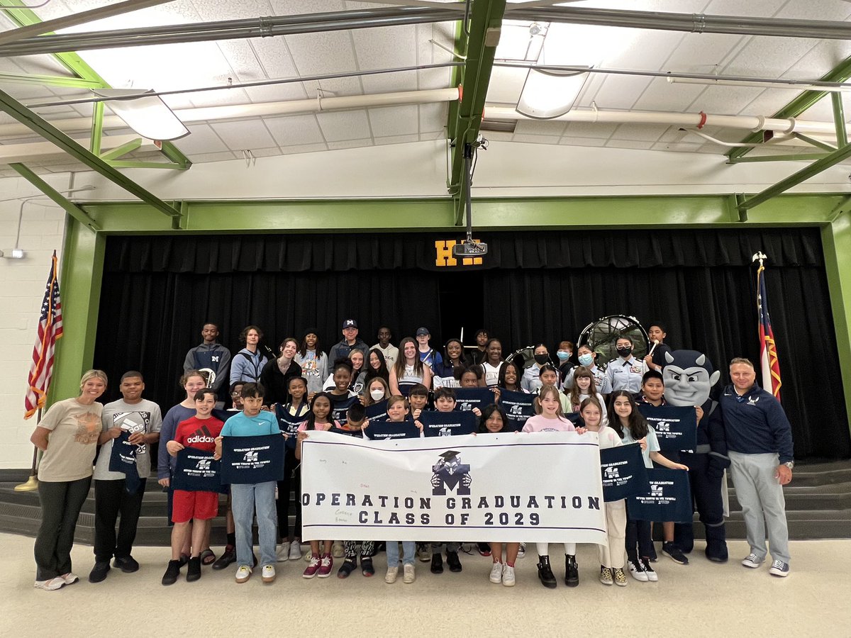MariettaGAhs's tweet photo. Operation Graduation @HH_Dragons Class of 2029‼️@MariettaCitySch https://t.co/x7a6QTOzsR