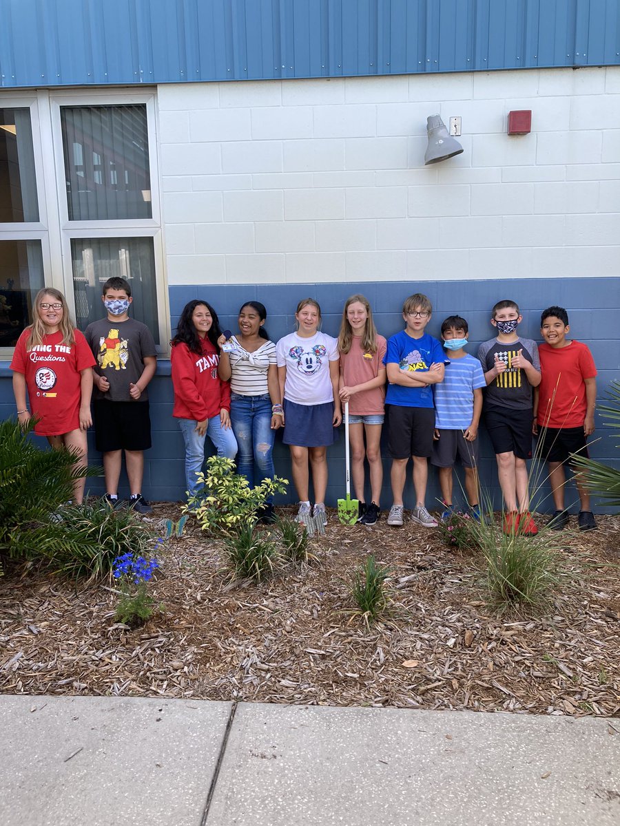 PVES_Patriots (@patriotspves) on Twitter photo Today our Patriots gave back to Earth by planting Florida friendly plants around school. Students spent time discussing why it is important to positively share the planet. #ibpride <a href="/pascoschools/">Pasco County Schools</a> <a href="/LesleyKirkley/">Lesley Kirkley</a> #EarthDay2022 Today our Patriots gave back to Earth by planting Florida friendly plants around school. Students spent time discussing why it is important to positively share the planet. #ibpride <a href="/pascoschools/">Pasco County Schools</a> <a href="/LesleyKirkley/">Lesley Kirkley</a> #EarthDay2022