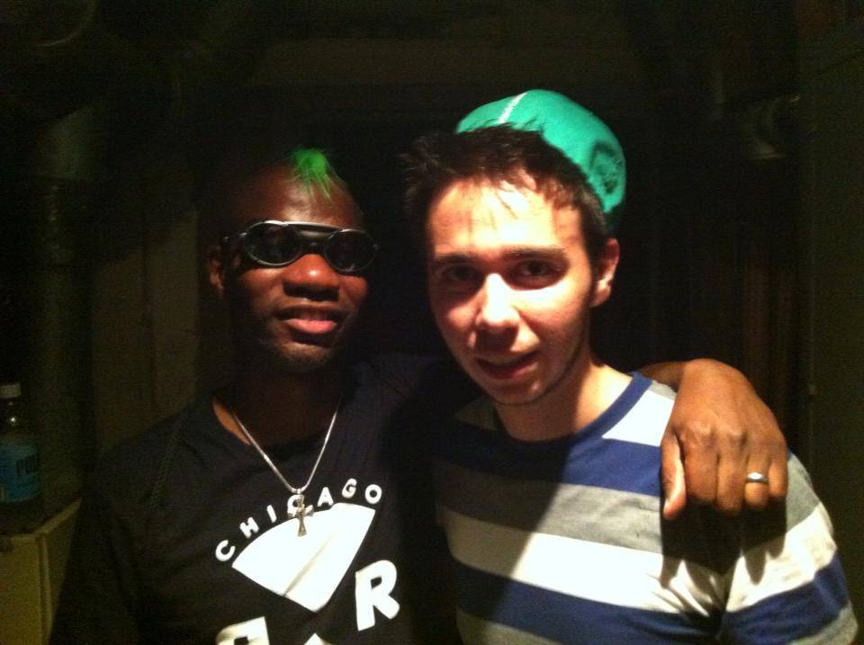 Trance and house. Long set. Yaya

twitch.tv/andski_music