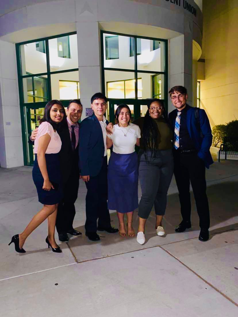 DeblinaMisra1's tweet photo. Getting involved with Student Government in NMSU was one of the best decision. I have learnt so much about the leadership, helping graduate students and most important at the end I have emerged as a strong, confident individual.. #ASNMSU it was a worth experience!!GoAggies!! https://t.co/eu0TpP5HRE