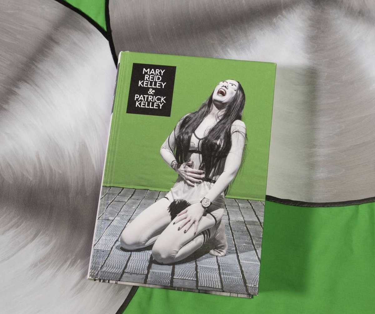 vielmetter's tweet photo. #MaryReidKelley &amp; #PatrickKelley published their first comprehensive monograph and catalogue with @fabricworkshop and Gregory Miller!

LINK: https://t.co/vylhpmS5Mr https://t.co/J6pgA6kQsR