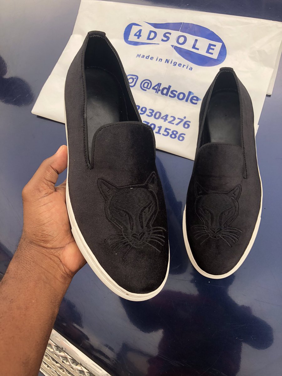 4dsole's tweet photo. @aproko_doctor For your made in Nigeria shoes and slides.... https://t.co/2friB51tTG