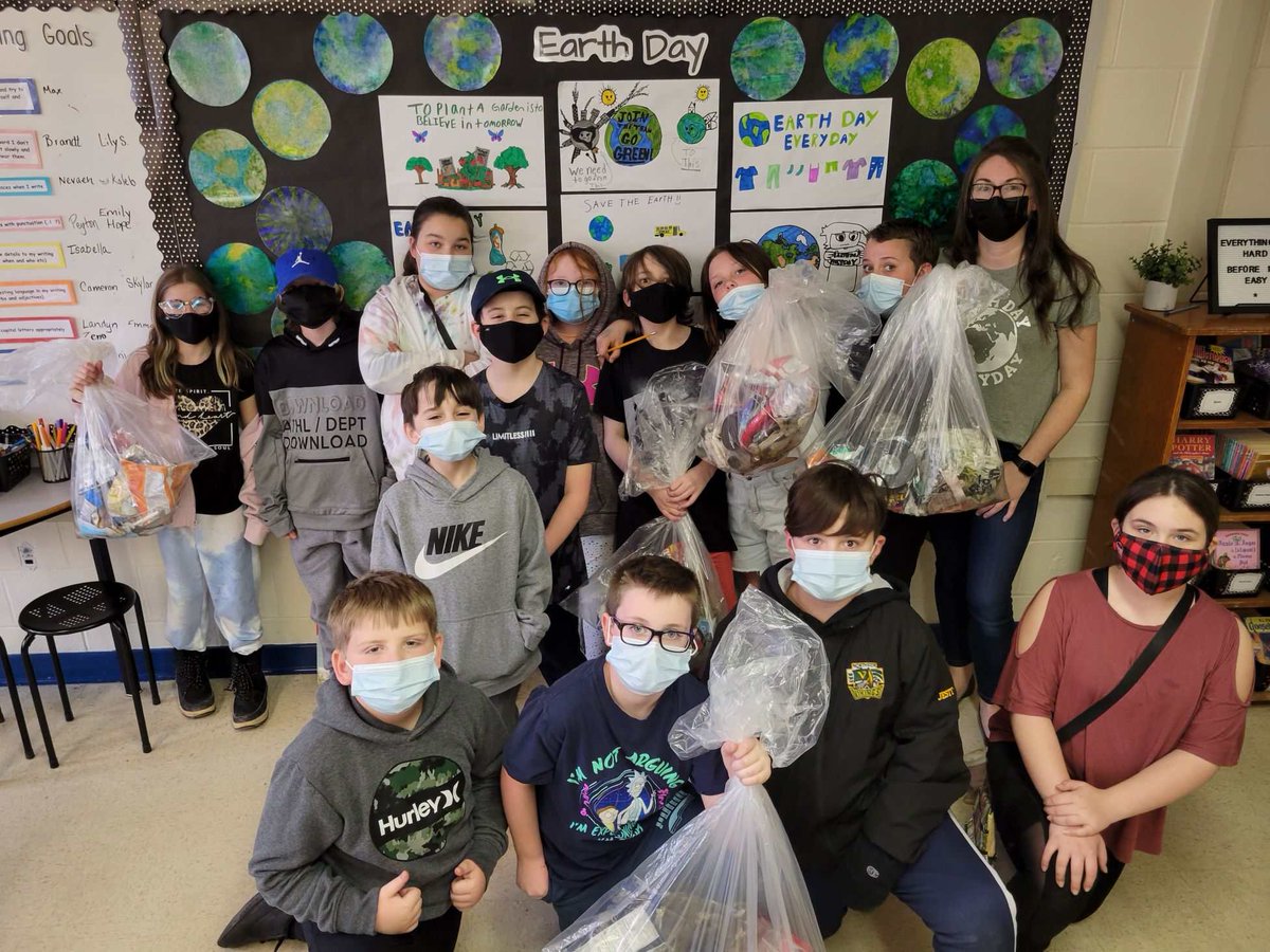TlSpartans's tweet photo. Ms. MacPherson's Grade 4-5 class celebrated Earth Day by picking up garbage around the school yard. https://t.co/fRMQL0fjK5