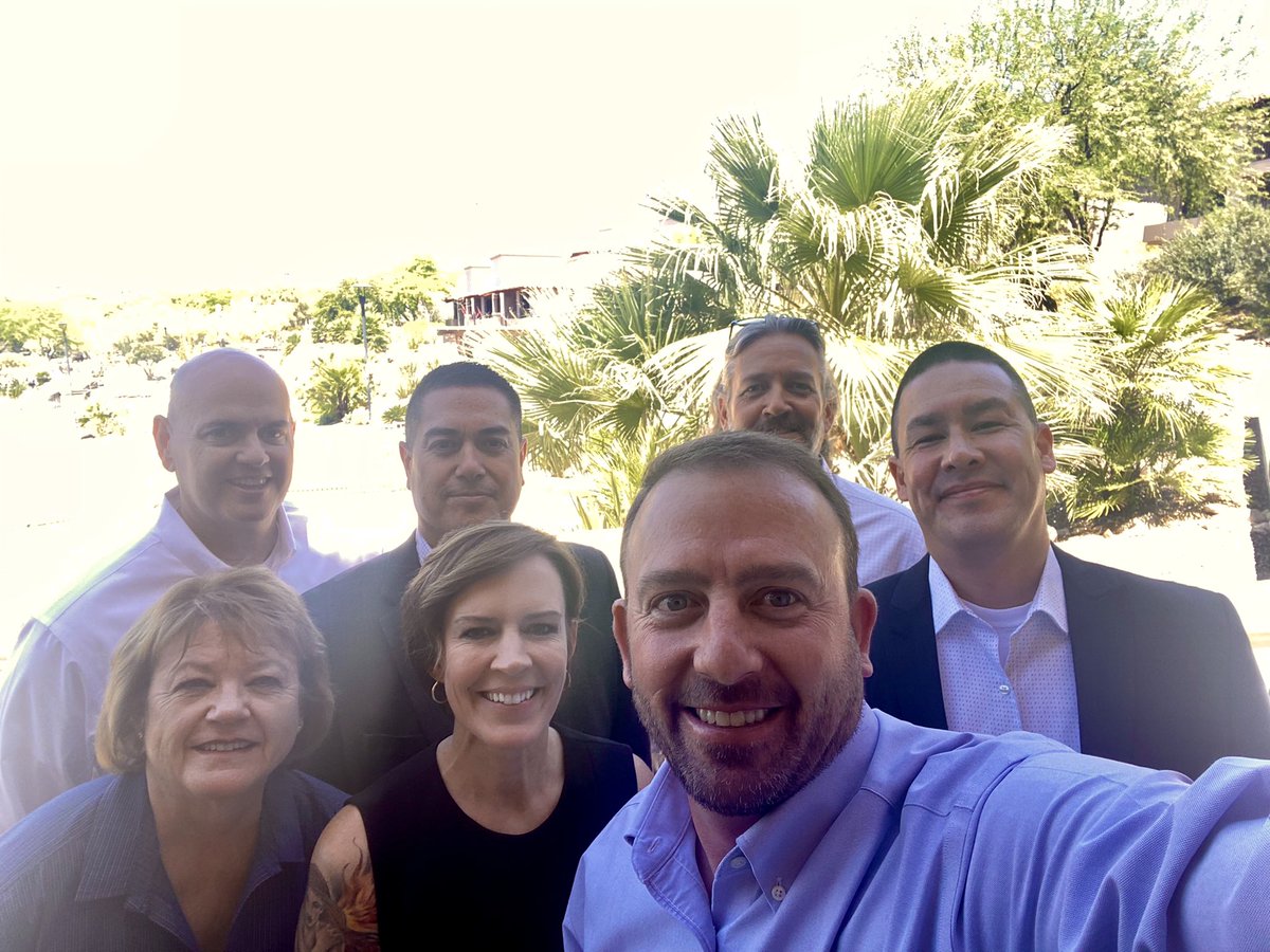 LizaNoland's tweet image. Wrapping up another amazing @_AAED Spring Conference with the greatest team in business lending from @OneAZCU! See you all in the Fall! #2022AZEconDev