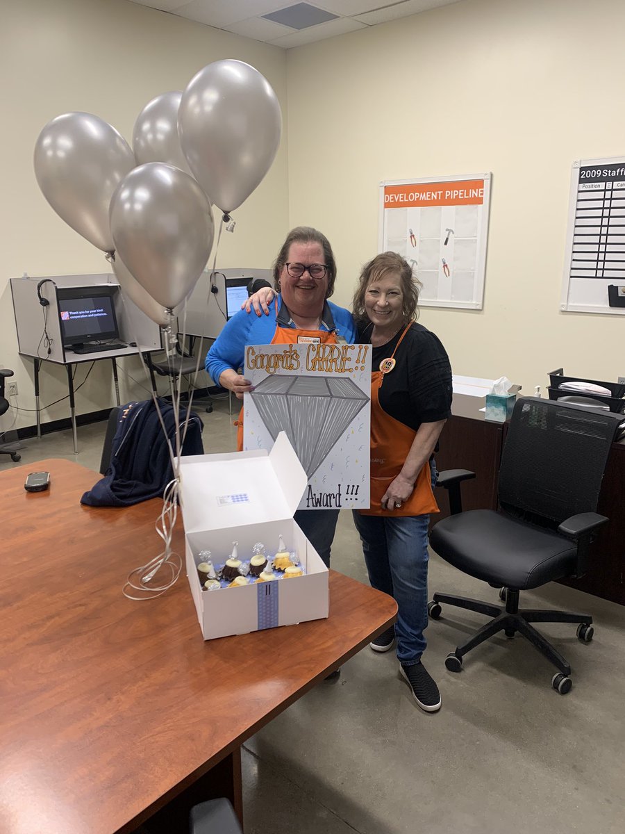 Staci Hensley tweet media