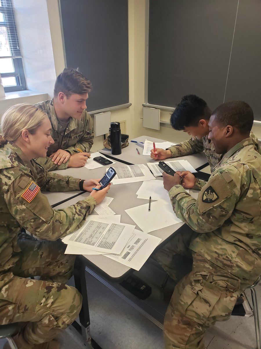 Cadets are hard at work in EM482 solving capacity planning problems! This team is make up of 4 sports captains <a href="/NolanCockrill/">Nolan Cockrill</a> 🏈 Caroline Vincent 🎾 <a href="/SijunHwang/">Sijun Hwang</a> 🎮 &amp; OG Ogunsanya 🤼‍♂️. #GoArmy #StudentAthletes #Systems <a href="/ArmyWP_Football/">Army Football</a> <a href="/ArmyWP_WTennis/">Army Women's Tennis</a> <a href="/armywpesports/">AWPE | Army West Point Esports</a> <a href="/ArmyWP_Wres/">Army Wrestling</a>