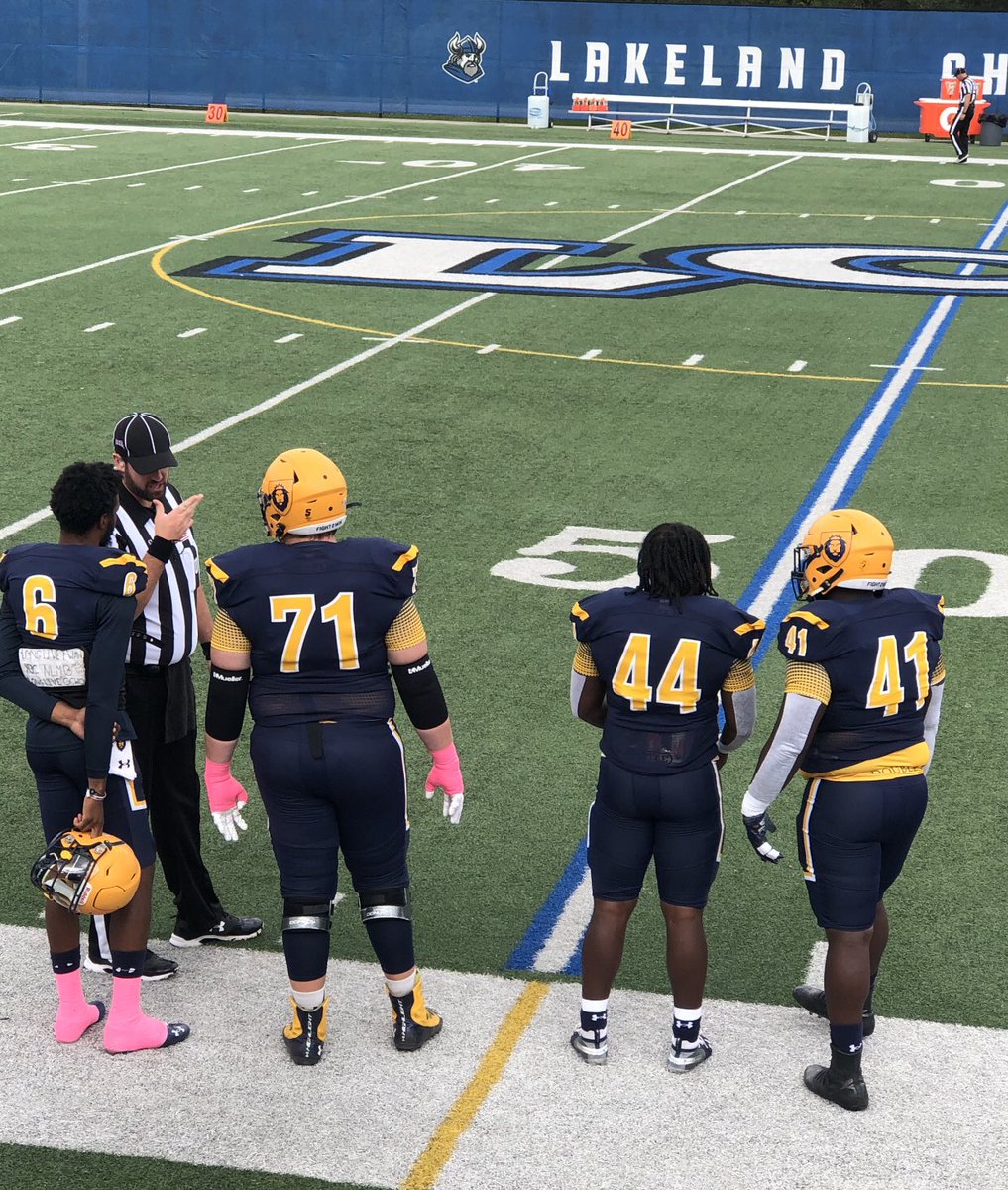 thomkoby's tweet photo. @NAIAFBALL @WarnerUFootball Navy on Navy… sweet combo!!! https://t.co/QBe8GxicCw