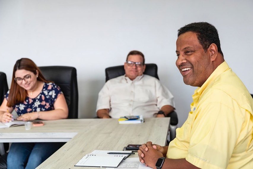 RafaelRamirezC's tweet photo. Viernes de gabinete; es aquí donde organizamos esas grandes ideas para recuperar a Maracaibo y revisamos todo lo que tenemos que trabajar para hacer de Maracaibo, la ciudad que soñamos. https://t.co/BgcX4RGVqS