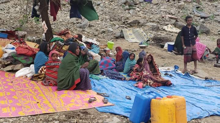 KadirIdris12's tweet photo. #BreakTheSilence
Please focuses on our displaced people .
Don't be alarmed by the tongues that preach peace . Peace can not be achieved without sacrifice
#AfarUnderAttack
#AfarCantWait
#Afarisbleeding https://t.co/uX3U81mhQ4