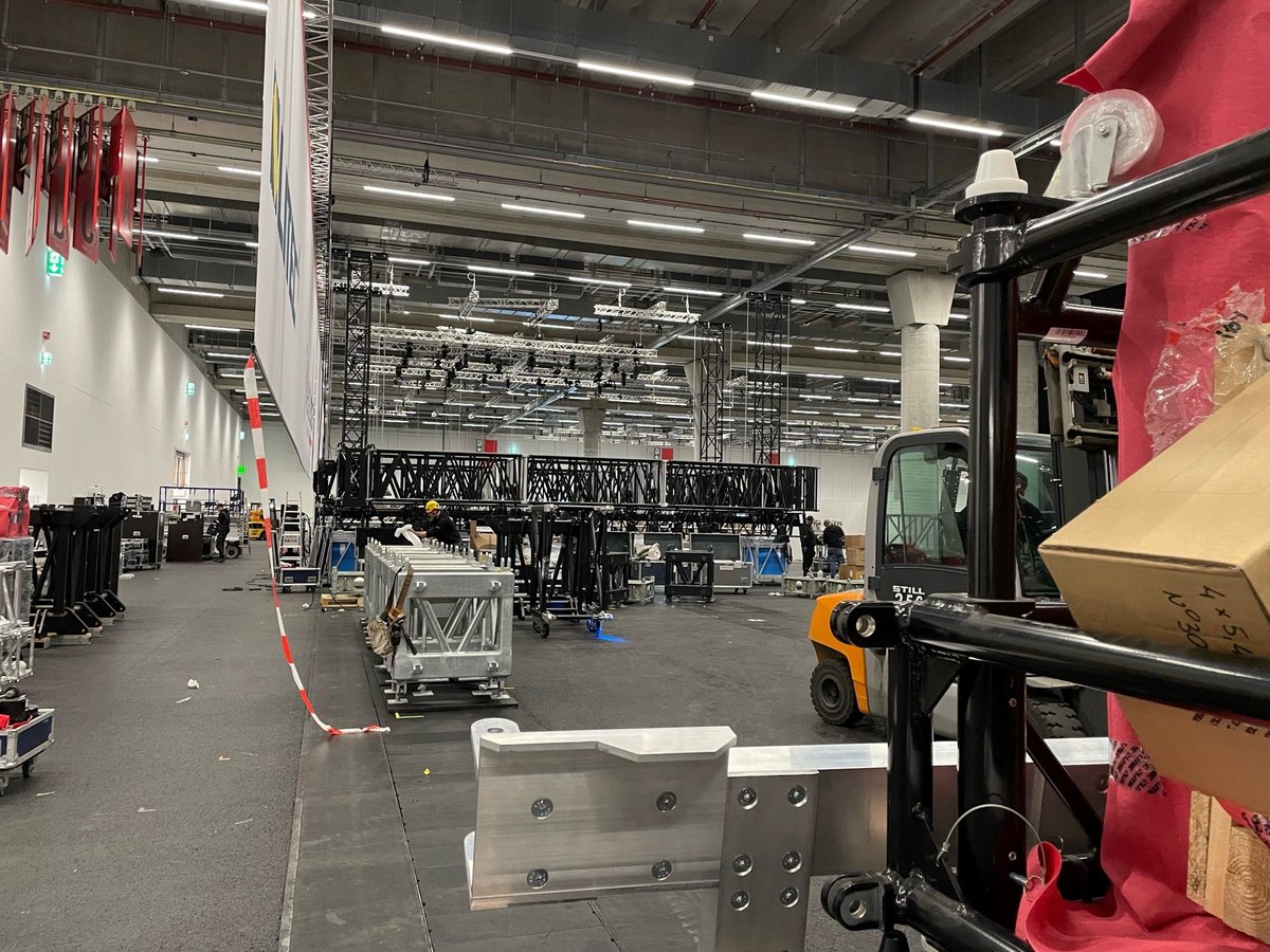 Stage_223's tweet photo. #PLS2022 #PLS #Prolightandsound #eurolite #Veranstaltungstechnik #messefrankfurt https://t.co/rxPJBHUlrw