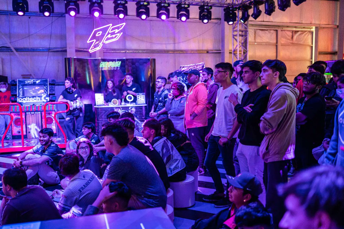 Una locura el stand de 9Z 🤩 ¿Estuvieron ahí? 

La violeta consiguió la clasificación al Major y asi se vivió en su Stand. Felicitaciones a <a href="/9zTeam/">9z Globant</a> 💜