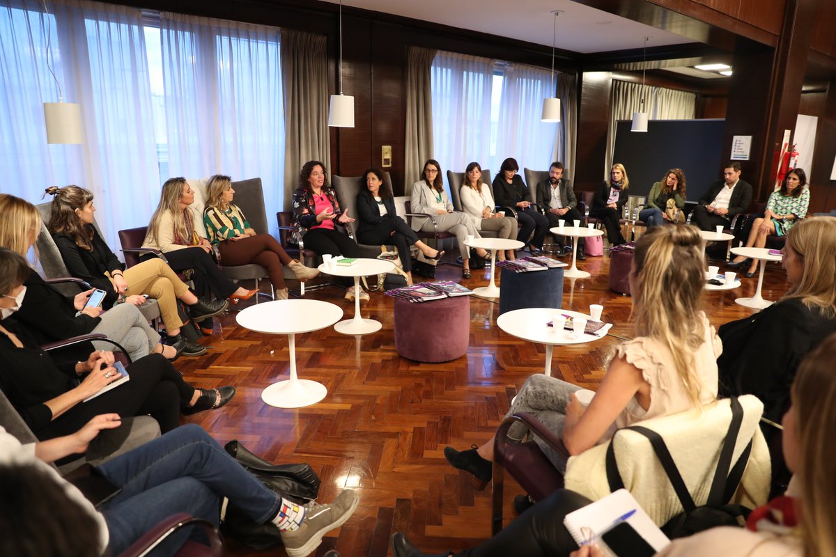 Tuvimos la primera reunión del #ConsejoAsesor de este año, con la participación del #GabinetedeGenero de <a href="/produccion_arg/">Secretaría de Industria y Desarrollo Productivo</a>