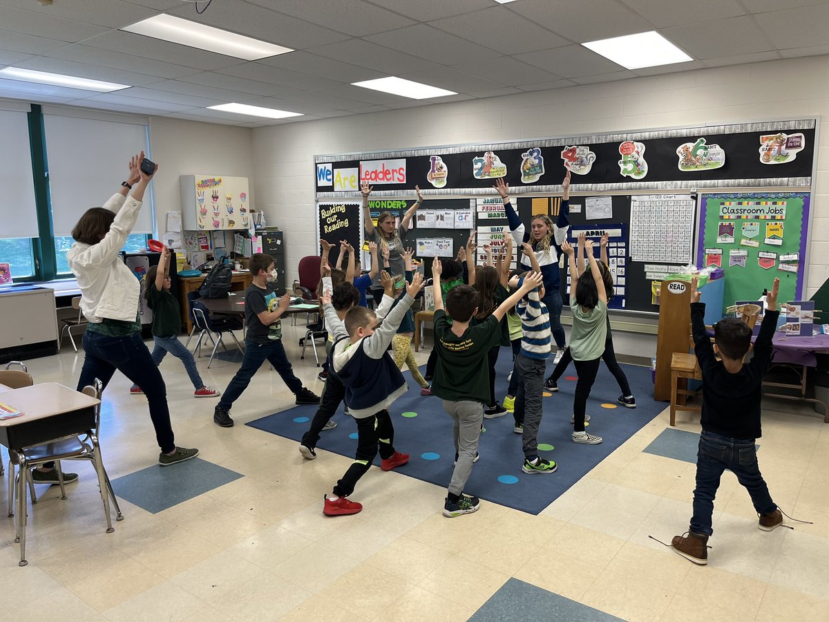 I just sharpened my saw at <a href="/GovernorWolf/">Governor Wolf Elementary School</a>. What a fantastic spring school day for kids (and adults)! <a href="/BethlehemAreaSD/">BASD</a> <a href="/TheLeaderinMe/">The Leader in Me</a>