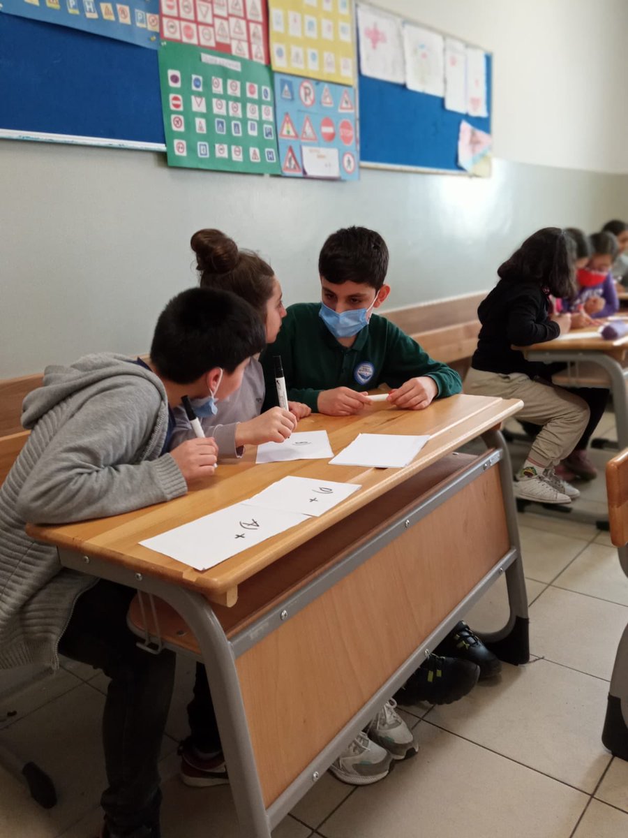 Kutlu Doğum Haftasında 5, 6 ve 7. Sınıflar arasında yaptığımız Siyer-i Nebi yarışması. 5-G, 6-B ve 7-E sınıfları gruplarında birinci olmuştur. ⁦<a href="/esay80hotmailc1/">esay80@hotmail.com</a>⁩ ⁦<a href="/necatitekbas/">Necati TEKBAŞ</a>⁩ ⁦<a href="/sultangazimem1/">Sultangazi İlçe Millî Eğitim Müdürlüğü</a>⁩