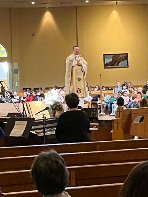 Thank you to Father Paul and all the Holy Trinity Community for making our Easter Mass a special time for our students and families. #ecssdHOPE #HeartfullofHOPE #HEhasrisen