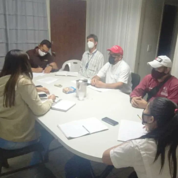 UNELMLK_Oficial's tweet photo. #22Abr #Reunión desde la Empresa de Embutidos #SEMOSA con la asistencia de la @UNELMLK_Oficial, @ucvag_oficial, @uptlara, @UBTJR_NACIONAL, junto a representantes de #KELLOGG'S, #INFERCA, #SEMOSA, #FONDAS y #FUNDACITE-LARA quienes abordaron agenda del #ConsejoCientíficoTecnológico https://t.co/JFkIVB8pVl