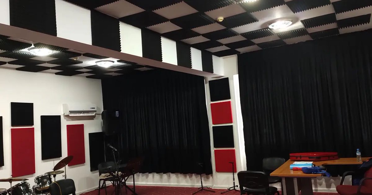 yavuzkaraca51's tweet photo. Çok çalıştık, çabaladık ve bu yıl harika bir müzik odası oluşturduk.
#HGFL
#hüseyingirenesfenlisesi https://t.co/hWCUFt1vVv