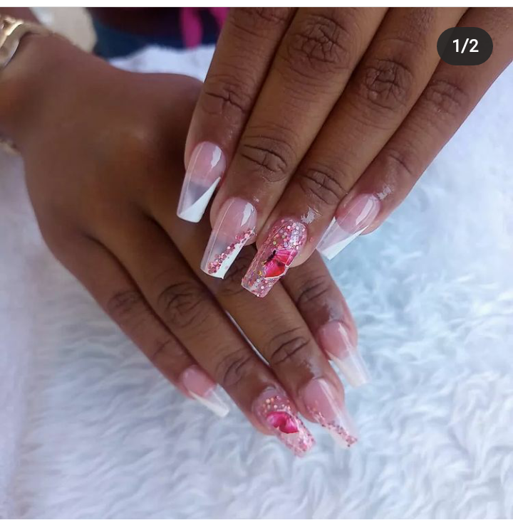 ribeirovivii_'s tweet photo. Alguns trabalhos do final de semana,quem puder e quiser estar dando Rt p ajudar no meu trabalho, ficarei grata 💅❤ https://t.co/cwKTKdN0Oy