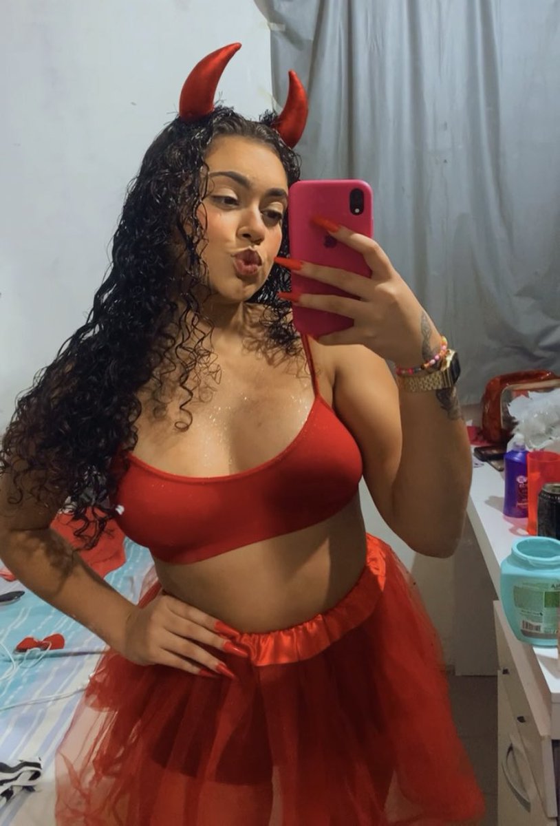 sarinhaelly's tweet photo. print do boomerang 😵‍💫 https://t.co/JREkomZSj1