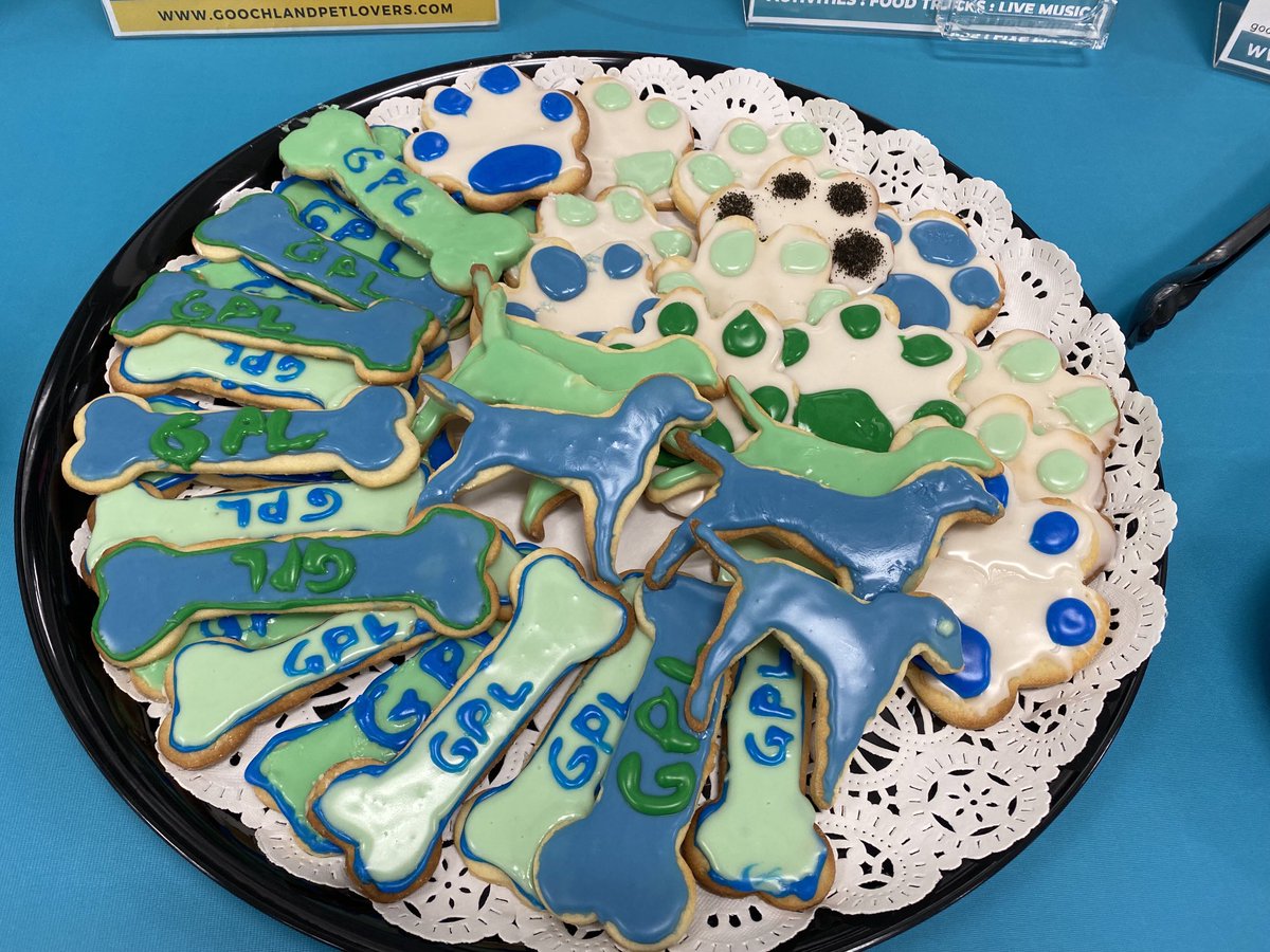 Djbooth1201's tweet photo. GHS Culinary students provided food and cookies for the Goochland Pet Lovers’ Open House on 4/22.  GPL raised $10,000 at this event!  Just another example of how Goochland CTE supports our community. https://t.co/OxBI0e6lIq