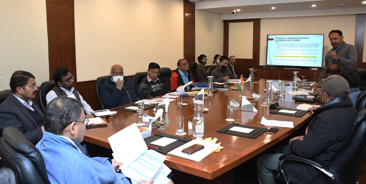 Administrator, 'USO-Fund' Hari Ranjan Rao, in a meeting with Secretary, IT, Ladakh and other stakeholders from BSNL, JIO, VTL, TCIL, Virtuso etc. 

100% coverage with 4G voice &amp; data connectively, fiberization of all telecom towers, and OFC based BharatNet is the aim for Ladakh