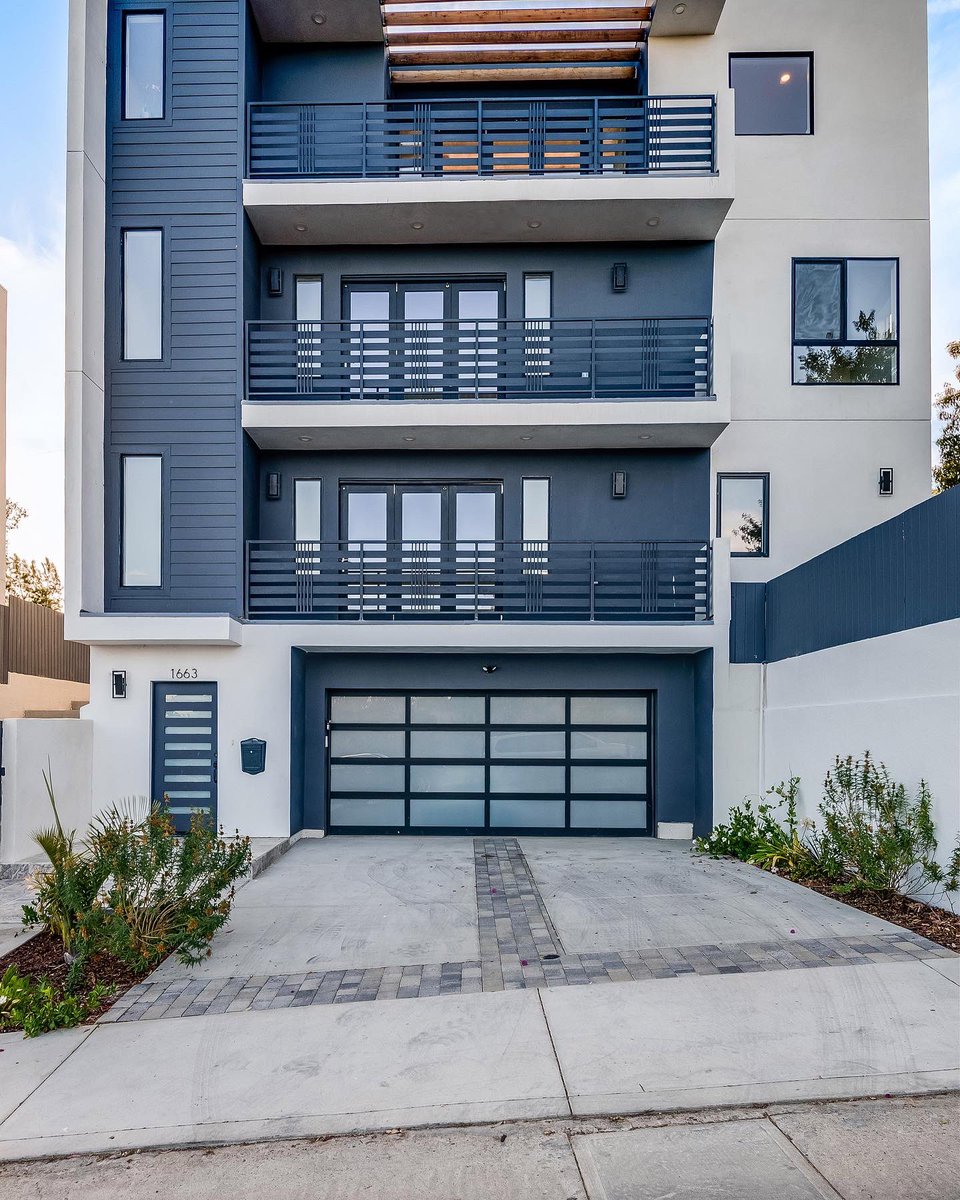 jorlara's tweet image. 💥 Just Sold!💥
1663 Sargent Ct.
Los Angeles, CA 90026

Just Sold!
$1,580,000

Views overlooking Elysian Park!

3 Bedrooms | 3 Bathrooms
2,400 sq. ft. living 

Represented Seller!