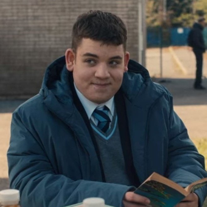 rdiosilence's tweet photo. explicando o motivo de terem substituído o Aled pelo Isaac na série de heartstopper 🧵 https://t.co/CvCyMHPklW