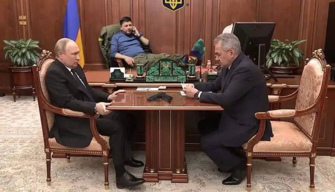 I am a huge fan of Ukrainian memes :)

So this is how the meeting between Putin and Shoigu looked like
