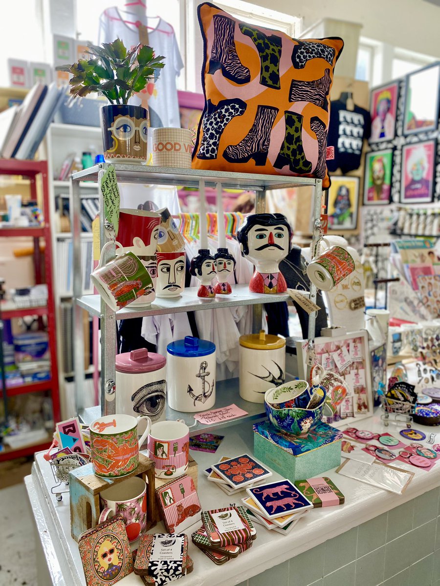 markethallshrew's tweet photo. What makes Shrewsbury Market Hall such a SHOUT ABOUT shopping experience is its many unique independent retailers. You won’t find ‘em quite like ours anywhere else! 📣📣📣

Featured: Lock Stock and Smokin Art Shop.

#shopdifferent #shrewsburyshopping #shrewsburymarkethall https://t.co/ldw5Kkd3h1