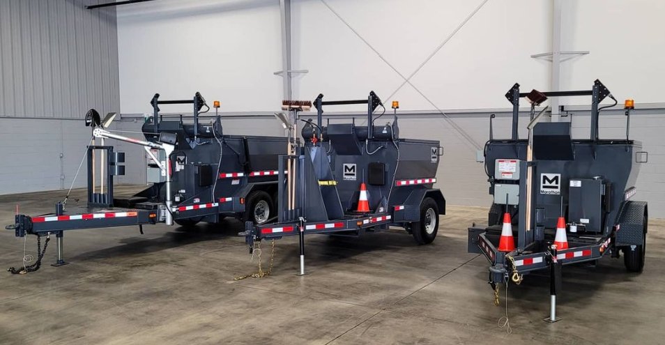Brewpro1's tweet photo. Marathon Asphalt Hot Boxes now available through #Brewpro @Brewpro1 Cincinnati, OH Call today for pricing 513-577-7200 #Potholes, #asphaltrepair #Pavementmaintenance https://t.co/xysCkXptIQ