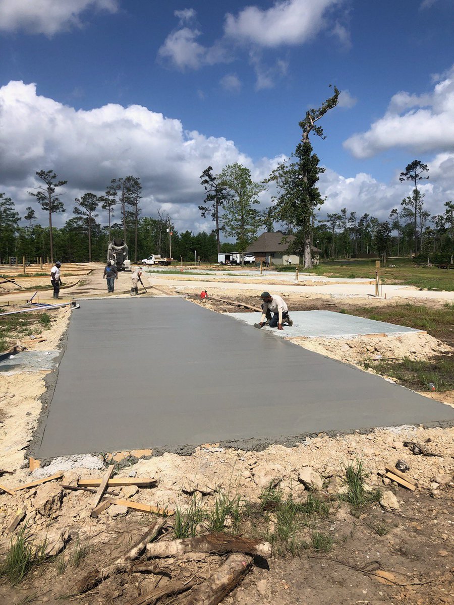 LAStateParks's tweet photo. ๐๐๐ง๐ ๐๐ง๐ค๐๐ง๐๐จ๐จ ๐๐ฅ๐๐๐ฉ๐ ๐
Weโre one step closer to reopening Sam Houston Jones State Park! Concrete was poured for the campground RV sites today. We are still on track to reopen the park by โจ ๐๐๐ข๐ค๐ง๐๐๐ก ๐ฟ๐๐ฎ ๐ฎ๐ฌ๐ฎ๐ฎ โจ!
#LaStateParks #OnlyLouisiana https://t.co/yoX3eBnIKS