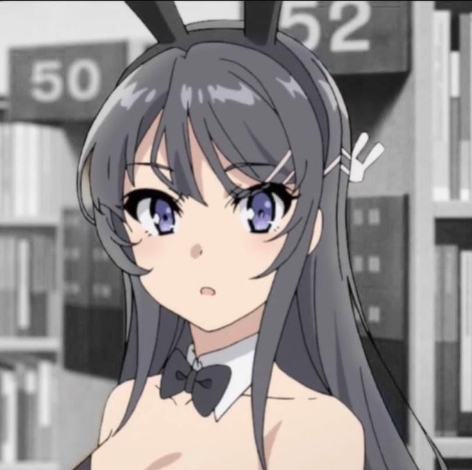 2 pic. This hairstyle reminded me of Mai from bunny girl senpai ❤️ https://t.co/9eN8cLq12t