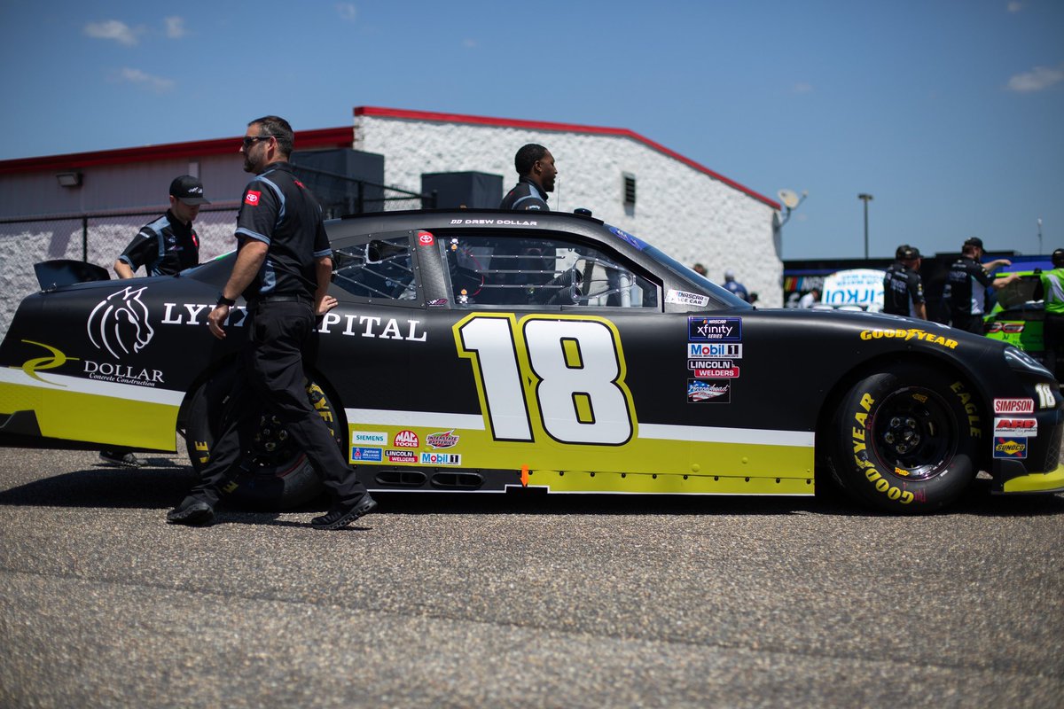 Joe Gibbs Racing tweet media