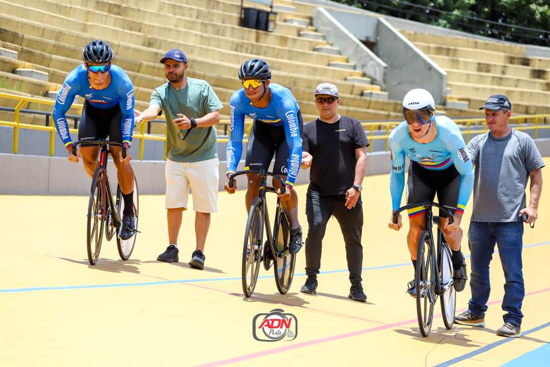 ADN Cycling tweet media