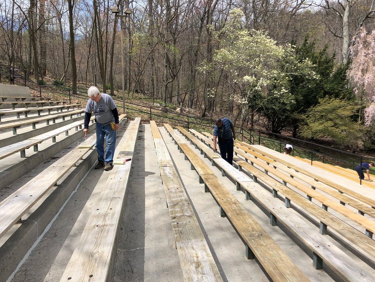 MSMUAlumni's tweet photo. Thankful for our alumni and friends helping to make the Grotto shine today during the Grotto Clean Up!
You too can help make a difference at the Mount by making your gift during #OneMountOneWeekend. Visit https://t.co/f8xJx7WdHX to help the Mount reach it’s goals! https://t.co/zEwtYr0AWl
